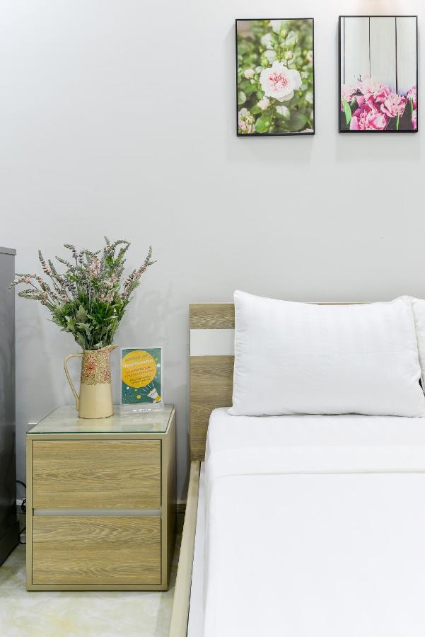 Estelle Boutique Apartment - Pink Cathedral Ho Chi Minh City Bagian luar foto