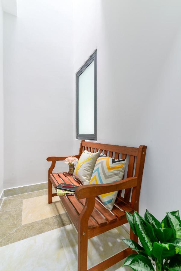 Estelle Boutique Apartment - Pink Cathedral Ho Chi Minh City Bagian luar foto
